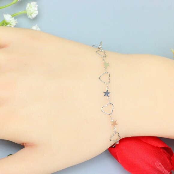 "Elegant & Trendy Bracelet, A Perfect Gift for Women, Thoughtful, EVCH1578 - Picture 8 of 10